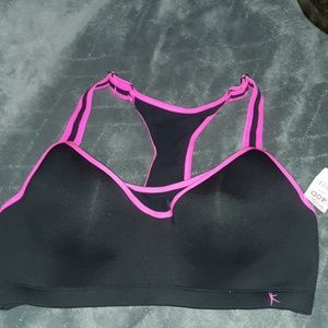 Sports bra